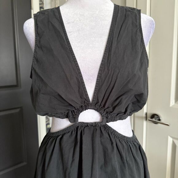 Rails Rizo Black Sleeveless A-line Midi Dress with Cut Outs Size M - Picture 2 of 7